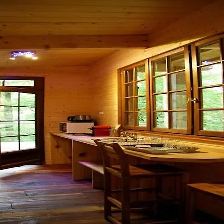 Oakwood Hideaway Sos